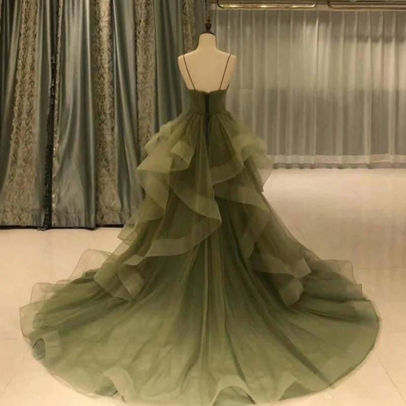 Olive Green Prom Dresses Designer Ruffle Tulle Skirt Formal Women Evening Gows Spaghetti Straps Celebrity Outfits