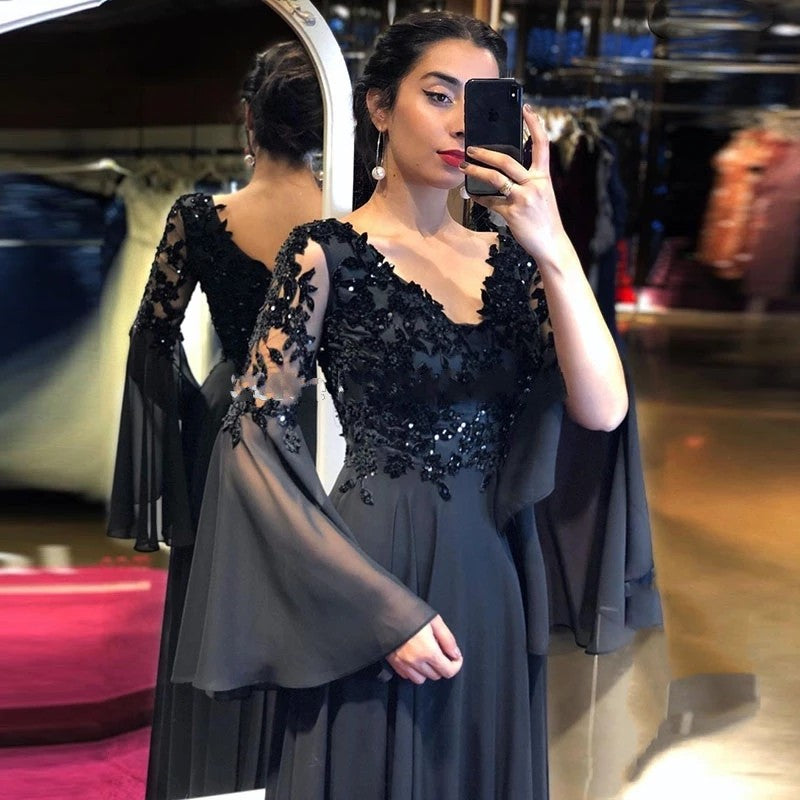 Black Evening Dresses V-Neck Long Flare Sleeves Appliques A-Line Arabic Chiffon backless Prom Gowns Mother of the Bride Party