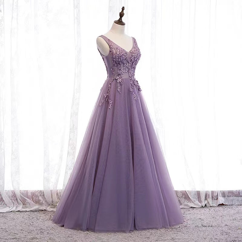 Elegant Long Purple Prom Dresses Lace Applique Sleeveless 2022 V Neck Lace Up Formal Party Evening Gowns Robe De Soirée Vestidos