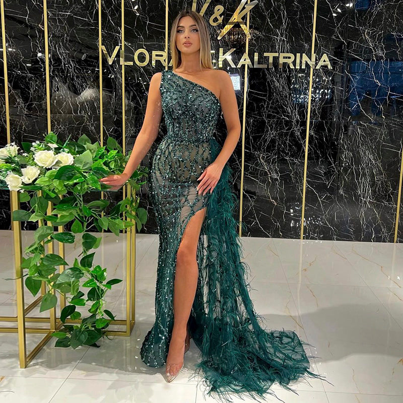 Luxury Feather One Shoulder Emerald Mermaid Prom Dresses with Slit Long Evening Dress for Women Wedding Party Gowns